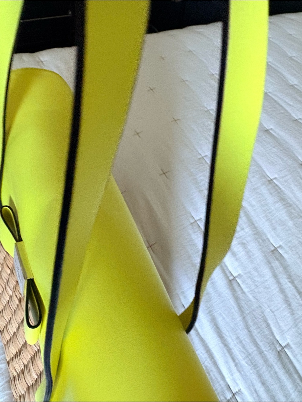 Kate Spade EUC Lime Tote Bag with Bow Accent - Picture 13 of 15